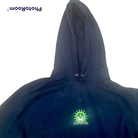 Supreme Hooded Alien Logo Sweatshirt - Picture 3 of 9